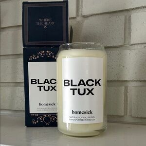 Black Tux Homesick Candle